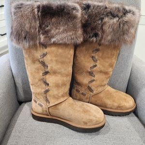 Tall size 7 Uggs